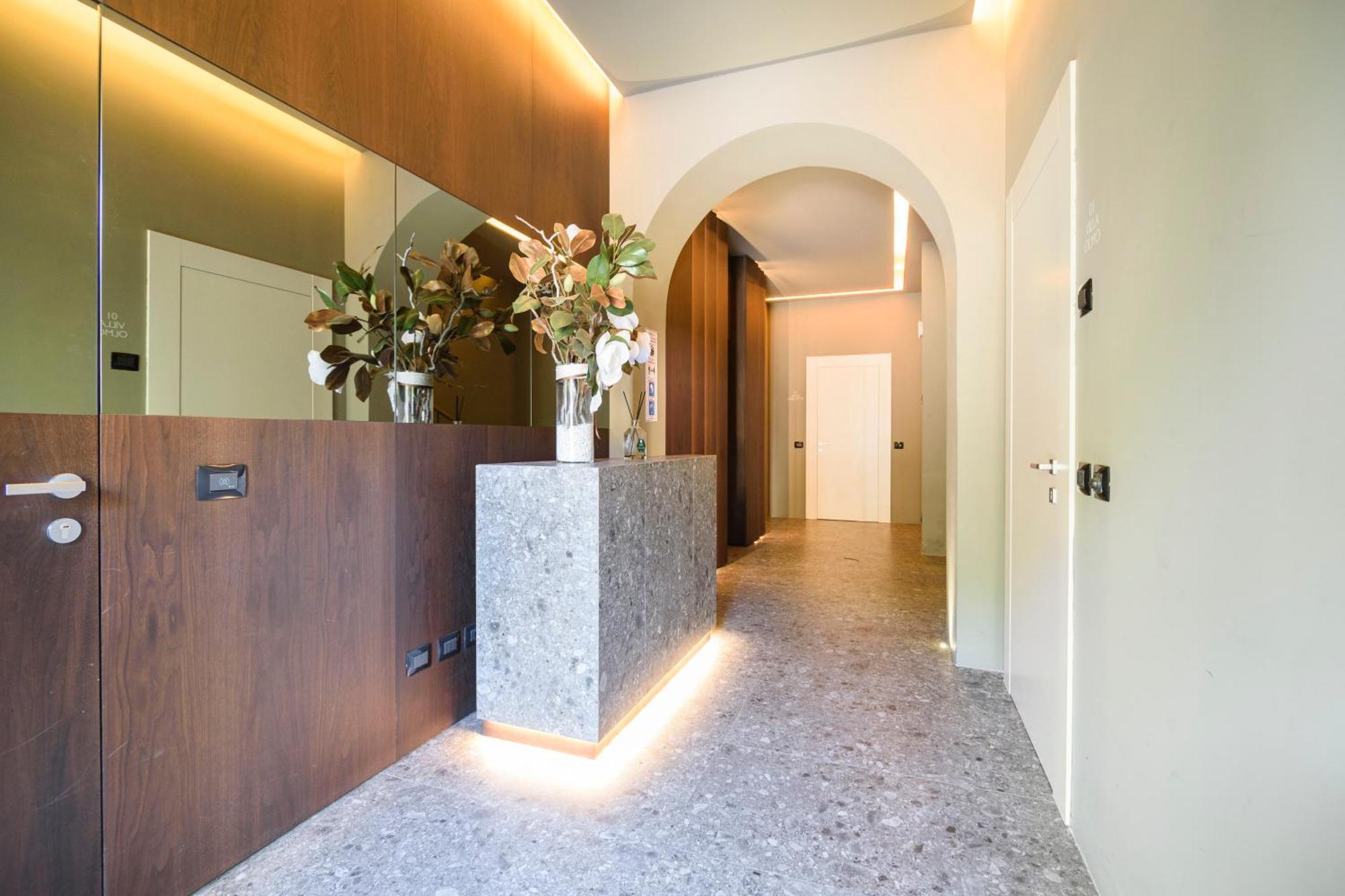 Historical Center - Free Parking And Private Terrace Apartment Como Exterior foto